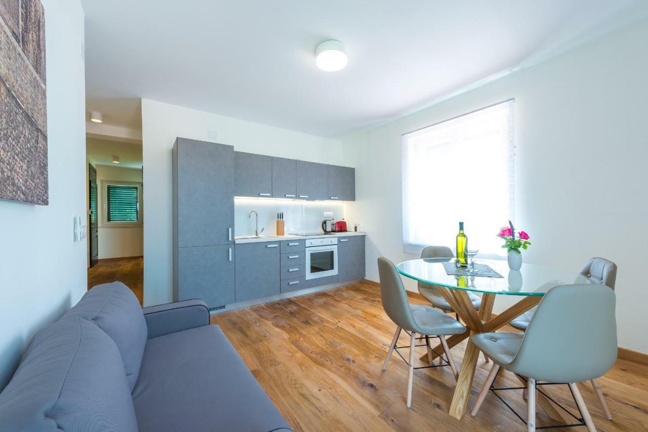 Nespola Apartment *